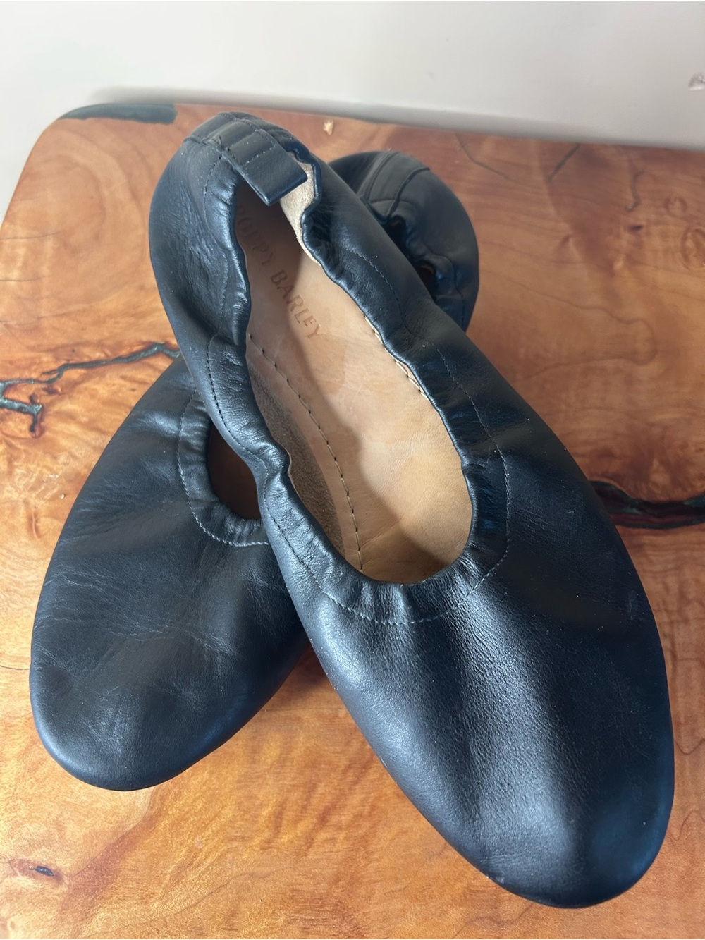 Poppy Barley soft leather ballet flat size 10